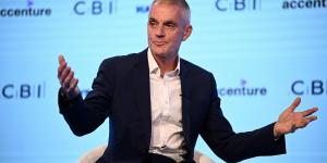 استقالة مدير عام «بي بي سي» بسبب وثائقي عن ترامب - اتش دي كورة