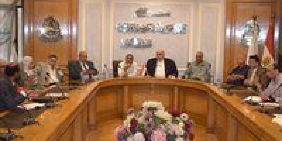 شُعبة حراسة المنشآت ونقل الأموال تُواصل جهودها لمُناقشة مقترحات قانون العمل الجديد - اتش دي كورة